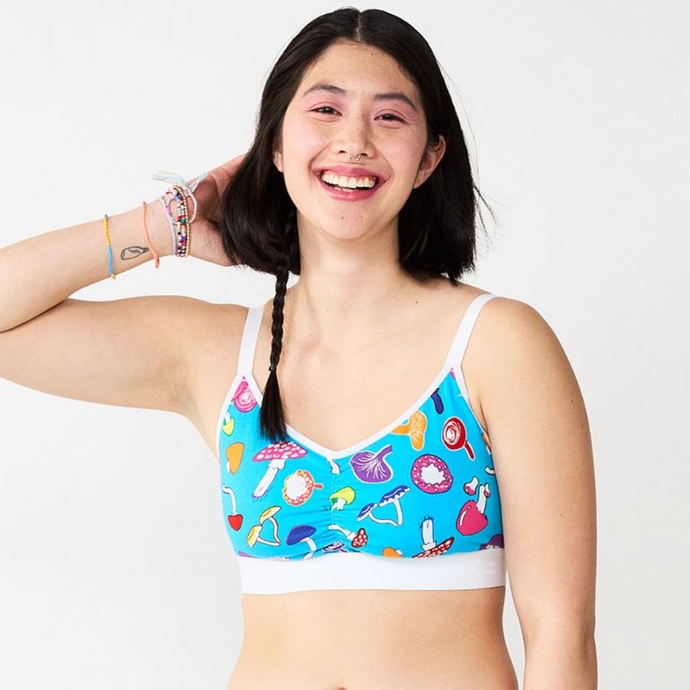 Colorful Women's Intimates Set - Picture 3 of 3